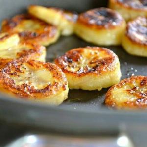 Банановые сырники: супер-вкусный завтрак!