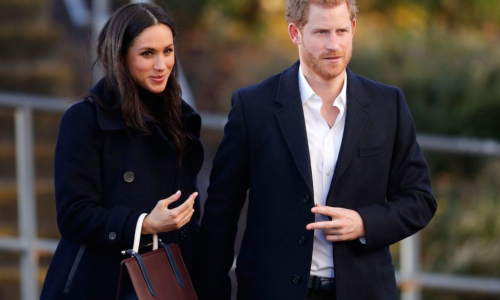 Елизавета II очень недовольна принцем Гарри и его женой Меган Маркл